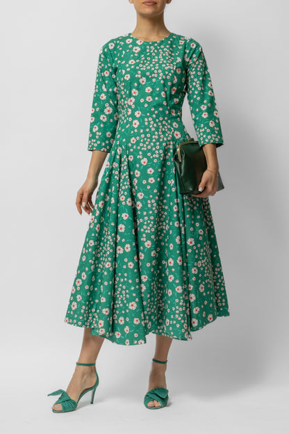 Rochie midi din bumbac cu flori pe verde