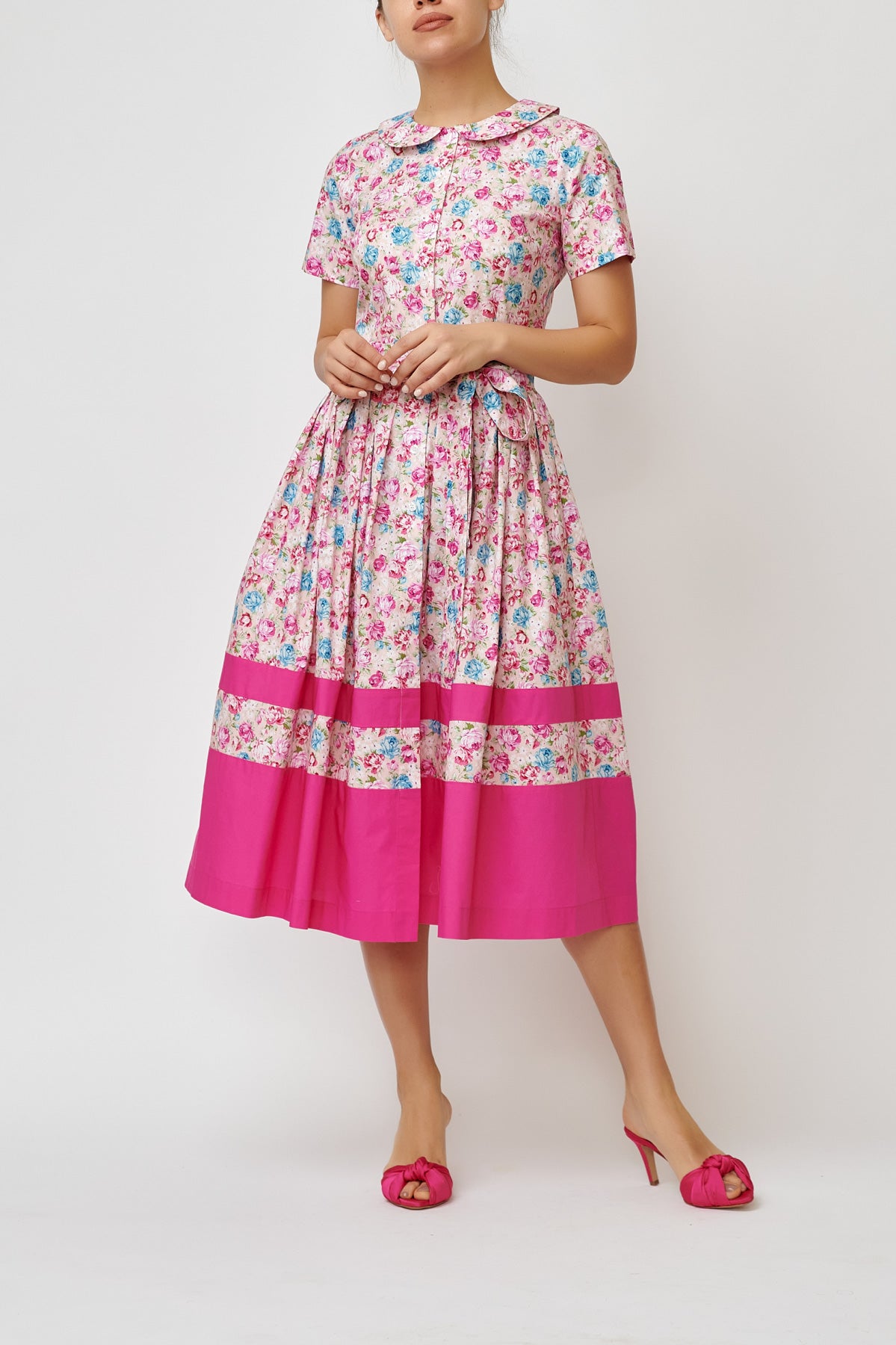 Shirt dress with short sleeves, in floral poplin with pink border