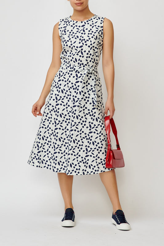 Sleeveless poplin dress with navy blue cherries on white