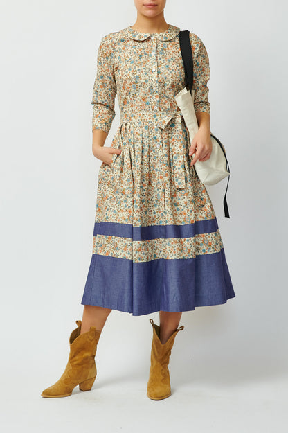 Shirt dress in small flowers and with a navy blue border